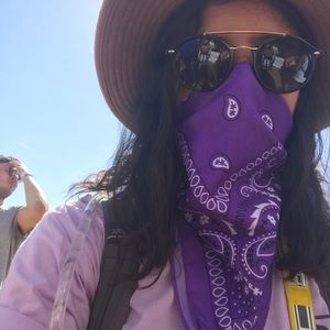 Meet your Posher, Denise